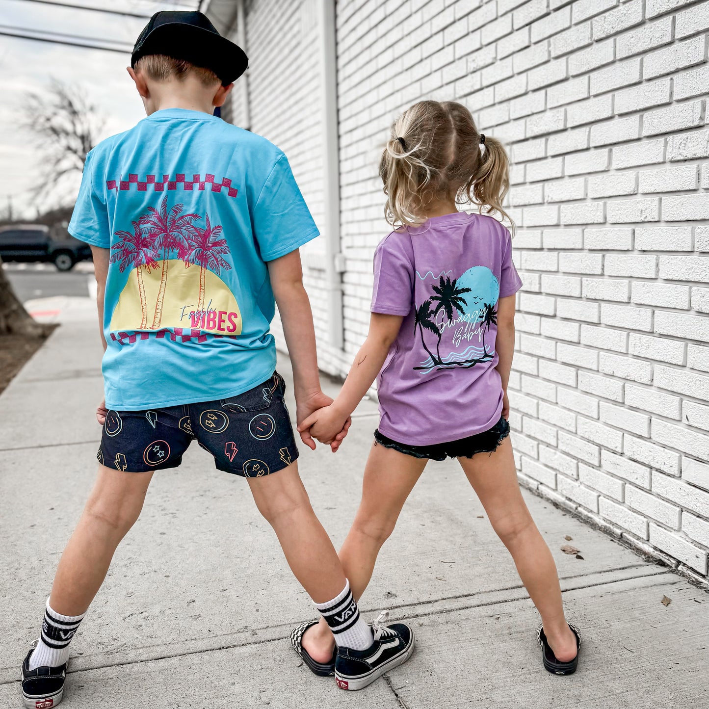 Palm Paradise Tee